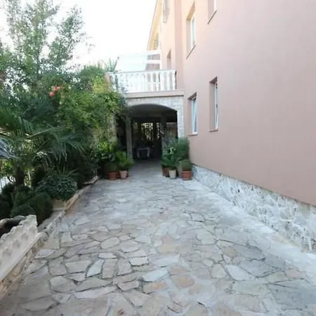 Mit Privater Terrasse By Interhome Appartement Biograd Na Moru
