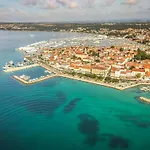 Apartman Mit Privater Terrasse By Interhome Biograd na Moru